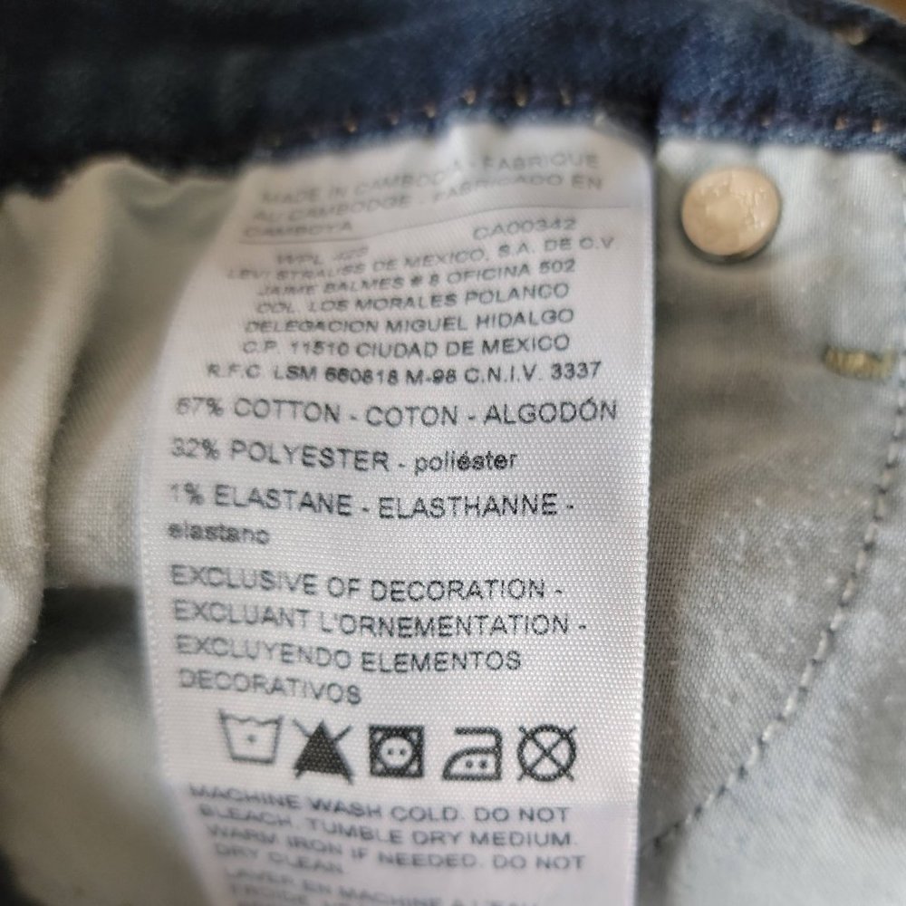 ECO FRIENDLY Levi's Signature Gold Jeans - Picture 5 of 16